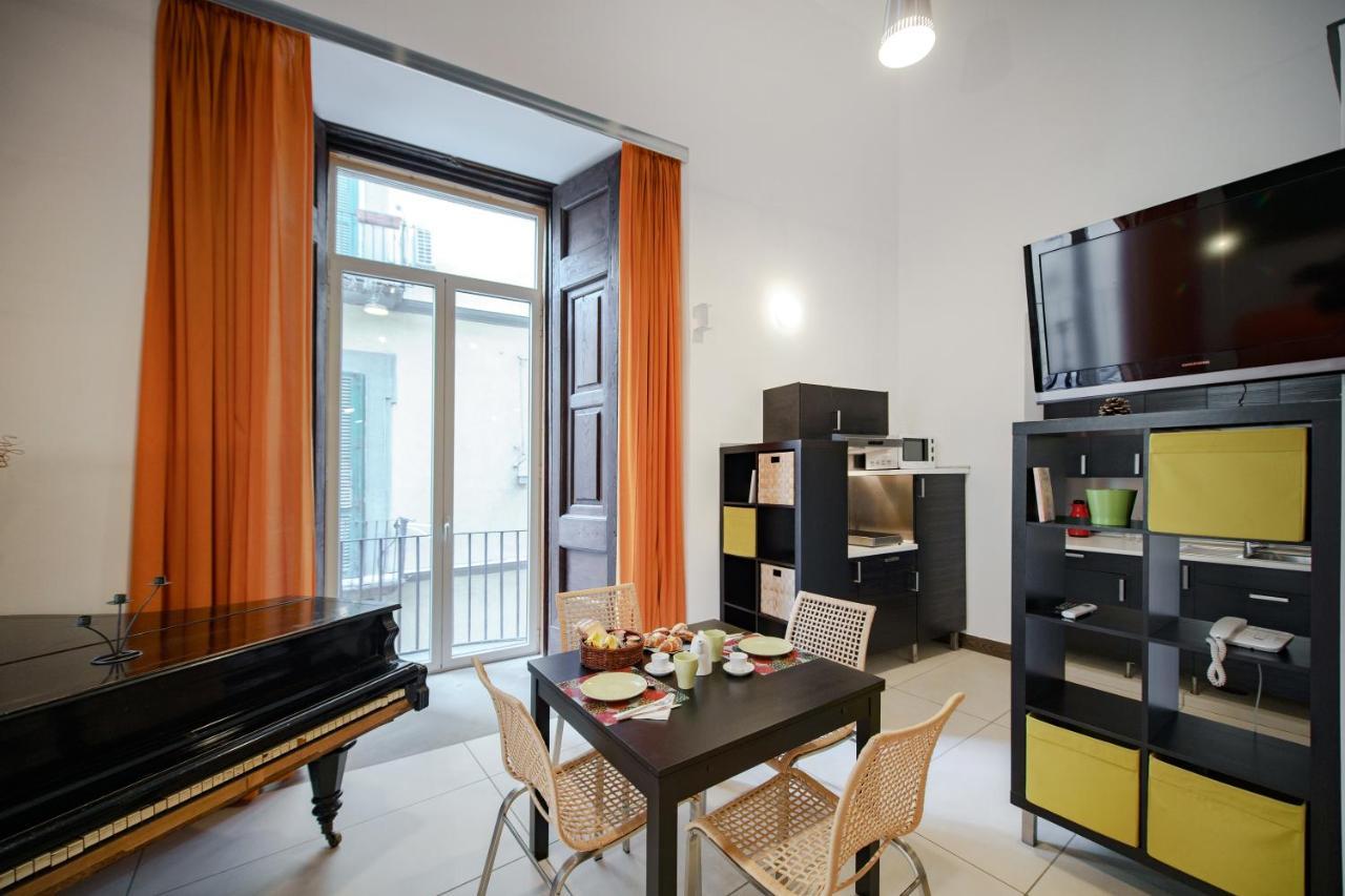 Appartement Residenza Pizzofalcone à Naples Extérieur photo